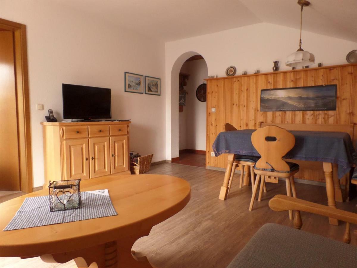 Haus Wippler Apartment Бад Хинделанг Екстериор снимка